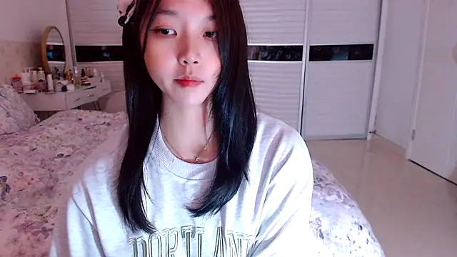 Miu1_girl live sex cam