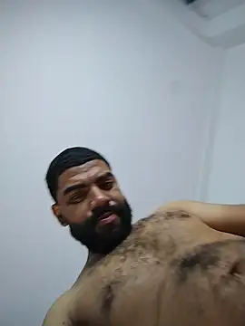 Aroon_Stonne live sex cam