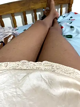 Shanudri77 live sex cam