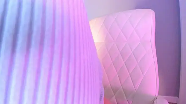 akura011 live sex cam