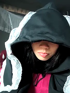 Lynly_k2 live sex cam