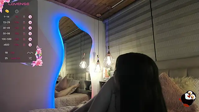 cristal__hot_1's Stripchat show and profile