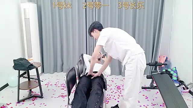 QYBOYS_003's cam snapshot