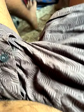 madarasi_chennai's cam snapshot