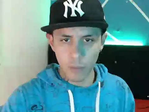 damiansexyboy69's cam snapshot