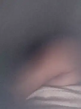 HORNY_SHAVED_GUY's cam snapshot