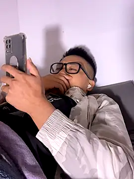 lixiaoshuai8's cam snapshot