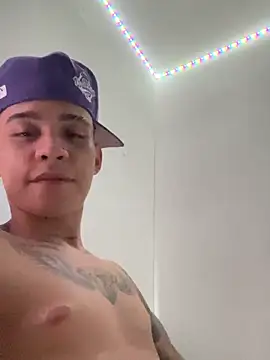 Scott_hots69's cam snapshot