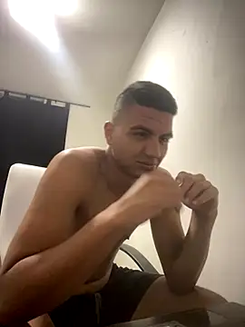 lester_rose's cam snapshot