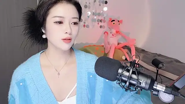 starsqimei live sex cam