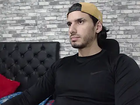 MrTyler667's cam snapshot