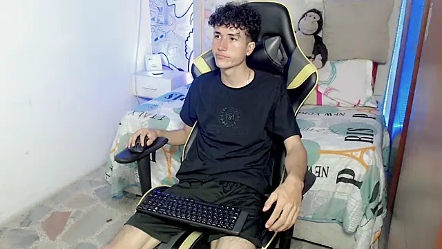 johnny_cagee's cam snapshot