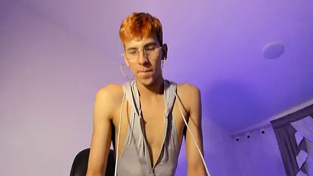 Angelicious_Boy's cam snapshot