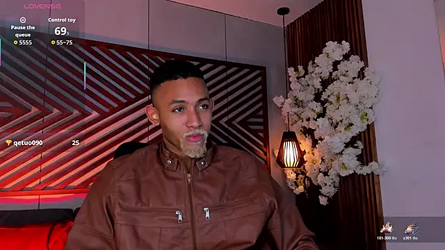 B_Wild's cam snapshot