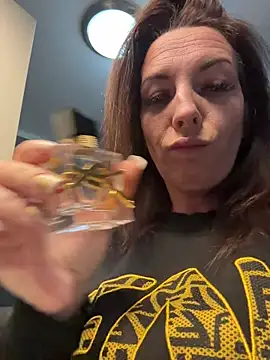 Almmaxxxx live sex cam