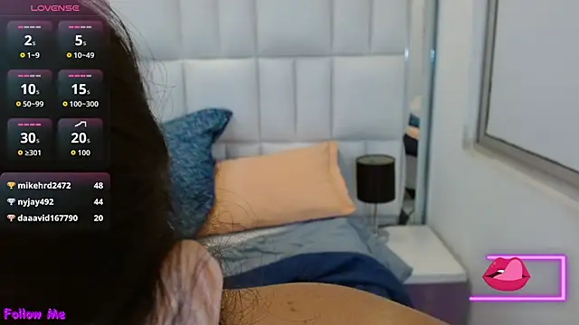 Kerly_Doll live sex cam