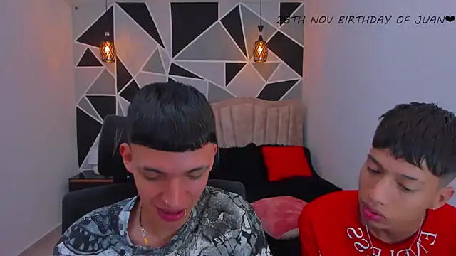 Juan_Nd_Steven's cam snapshot