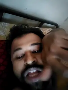 south_indian_fucker2's cam snapshot