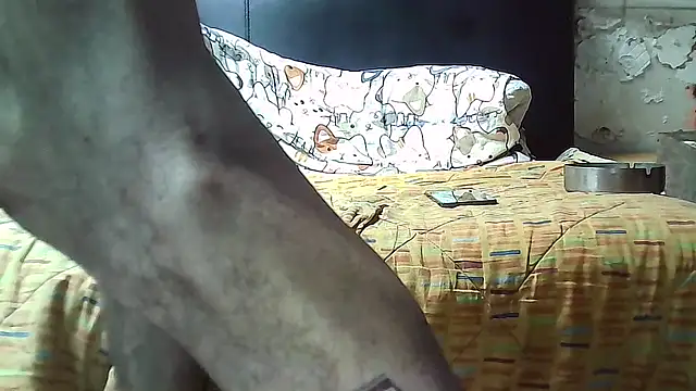 iamNOTGAY90 live sex cam