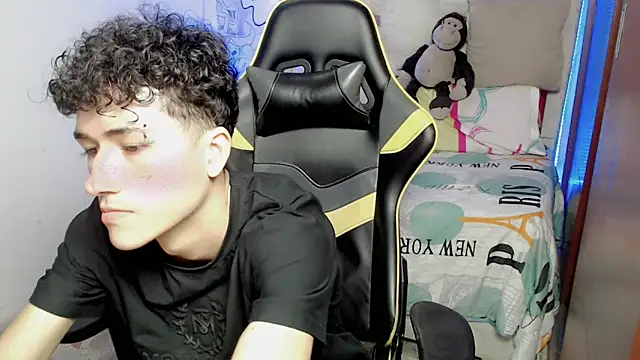 johnny_cagee's cam snapshot