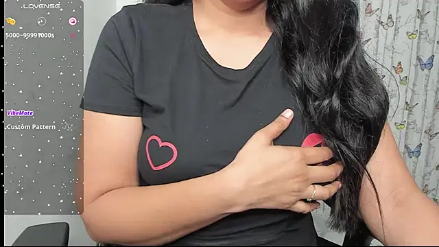Smiley_Riya live sex cam