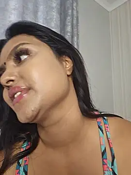 Indian_GlowingMiax live sex cam