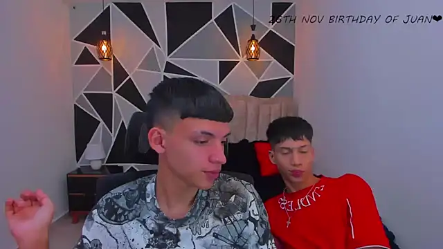 Juan_Nd_Steven live sex cam