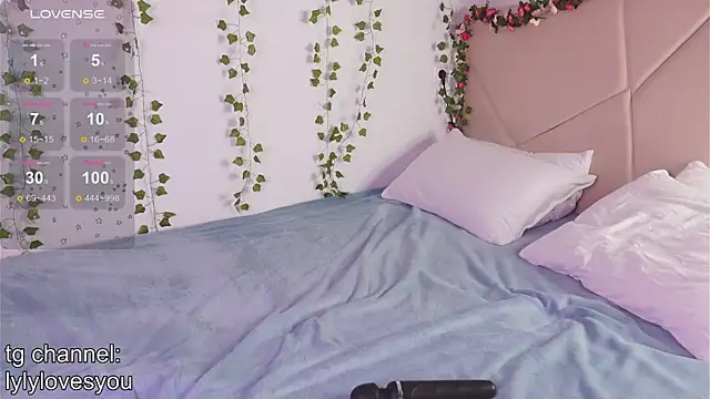lylylovesyou live sex cam