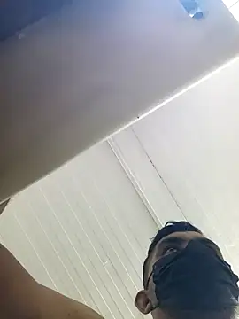 keri_huththa live sex cam