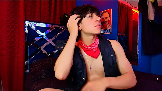 Luke_Howland live sex cam