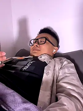 lixiaoshuai8 live sex cam