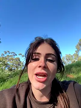 aus_queen live sex cam