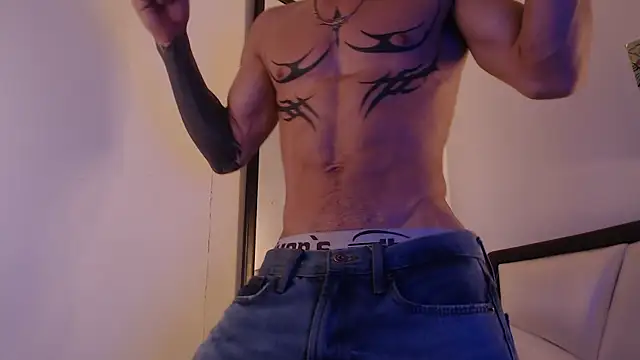 AlbertBernal69 live sex cam