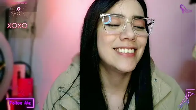 LauGrayJ live sex cam