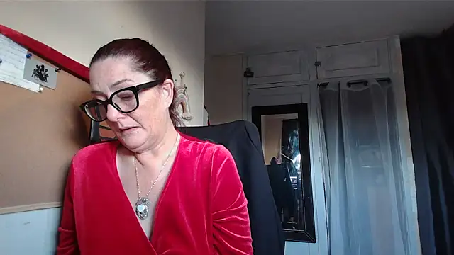 Mrs-Ivy live sex cam