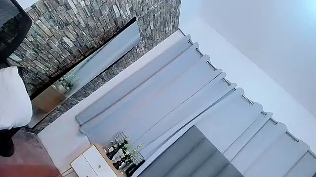 AlexandraYsabella live sex cam