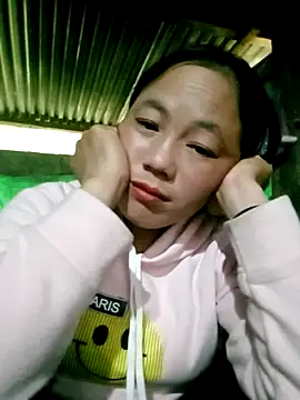 Sara_pusyy live sex cam