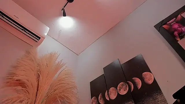 ALICEPOIXXXON live sex cam