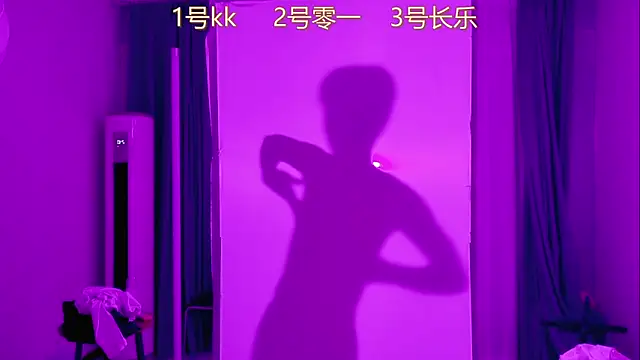 QYBOYS_003's cam snapshot