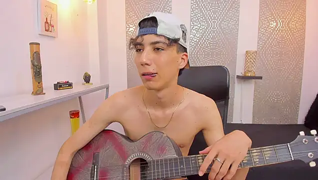 Nikolay_Gregori's cam snapshot