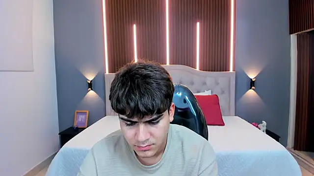 Tommy18__'s cam snapshot