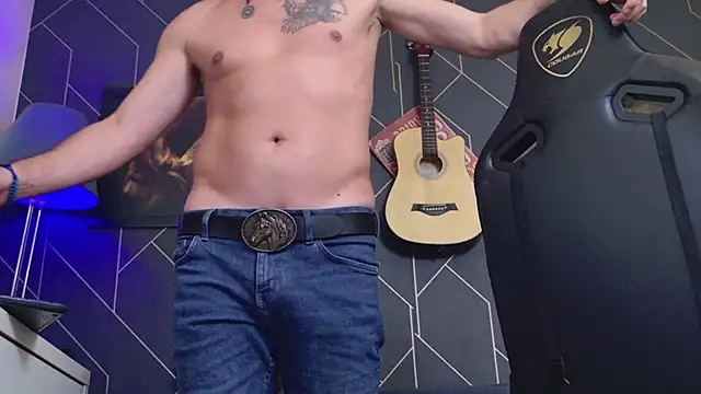 ChrisKox live sex cam