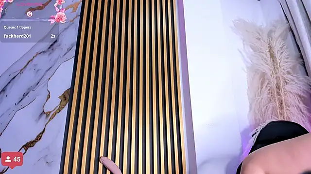 JulietaKane live sex cam