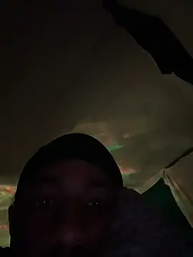 playboyy20's cam snapshot