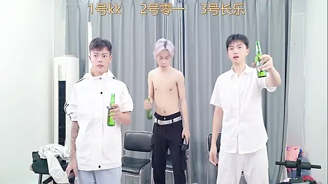 QYBOYS_003's cam snapshot