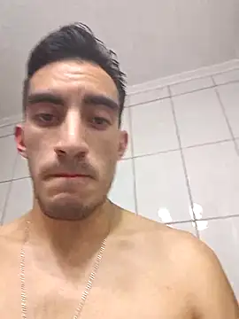 TommyMomentum's cam snapshot