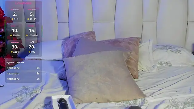 Regiina_Doll live sex cam