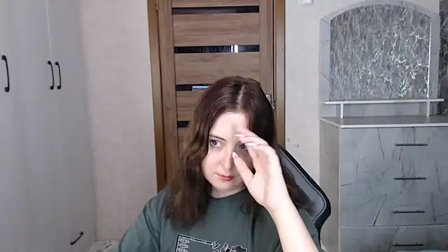 Kristy-Max live sex cam