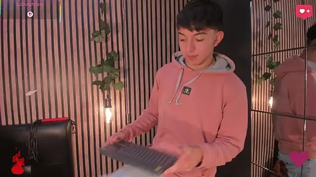 joji_Spencer's cam snapshot