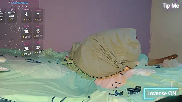 Dante_Bear_'s cam snapshot